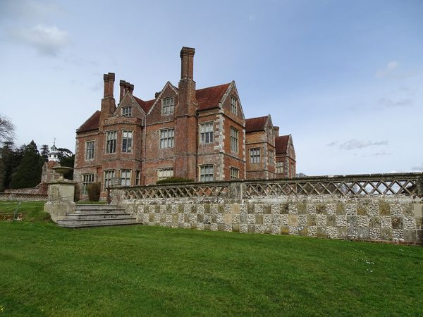 18c stone balustrade