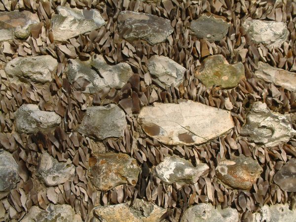 Galletted flint before repairs